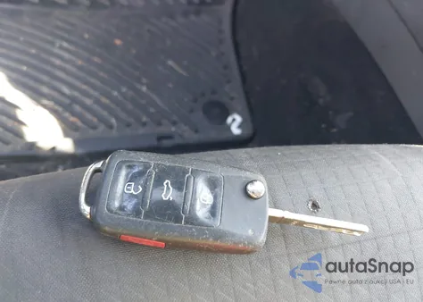 2015 Volkswagen Jetta 2.0L S из США, поврежденный, VIN 3VW2K7AJ9FM210733